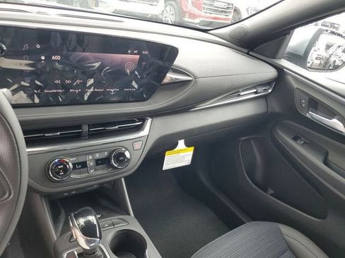 New 2026 Buick Envista Preferred w/ Convenience II Package image 26