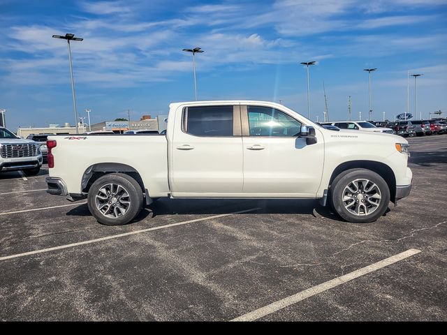 Used 2023 Chevrolet Silverado 1500 LT AWD/4WD image 13