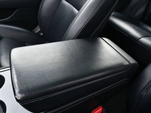 Used 2023 Tesla Model 3 Standard Range RWD image 19