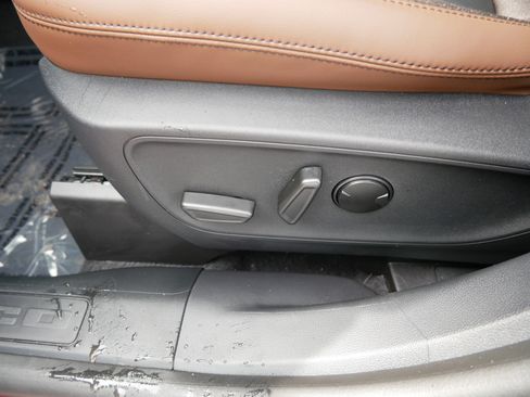 Used 2025 Ford Bronco Sport Outer Banks w/ Outer Banks Tech Package+ image 19