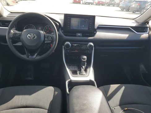 Used 2019 Toyota RAV4 LE image 24