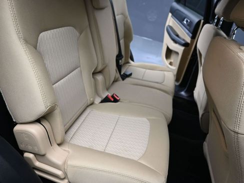 Used 2017 Ford Explorer 4WD image 26