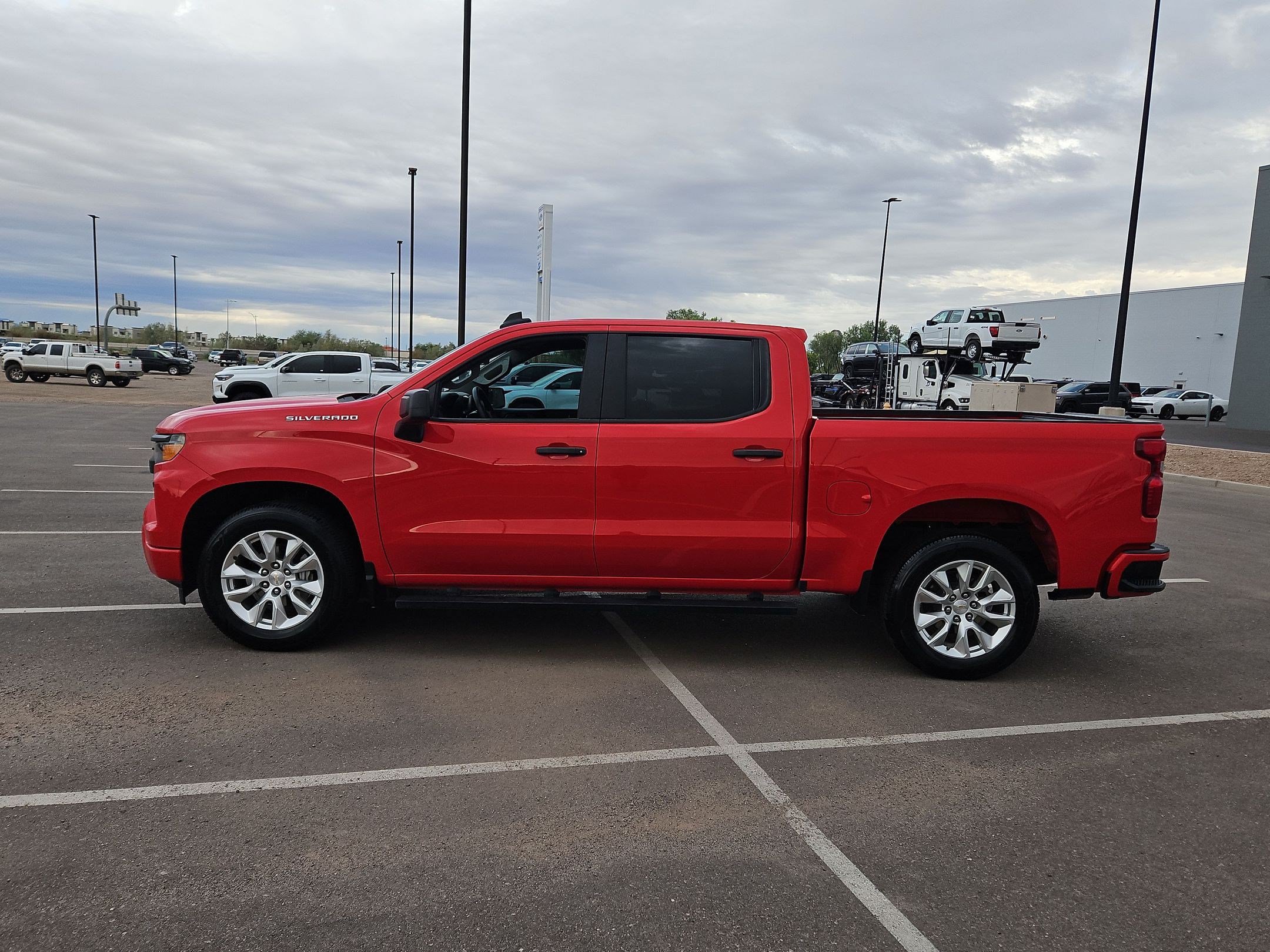 Used 2024 Chevrolet Silverado 1500 Custom RWD image 2