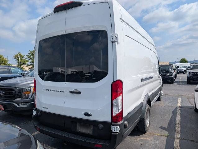 Certified 2019 Ford Transit 350 148 High Roof DRW RWD image 3