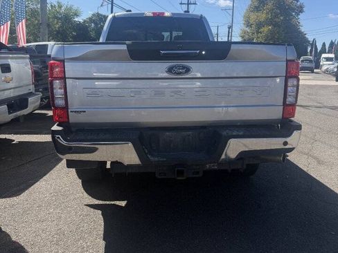 Used 2022 Ford F250 XLT w/ XLT Premium Package AWD/4WD image 16