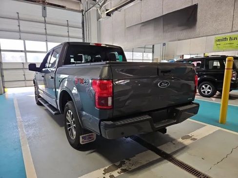 Used 2018 Ford F150 Lariat image 2