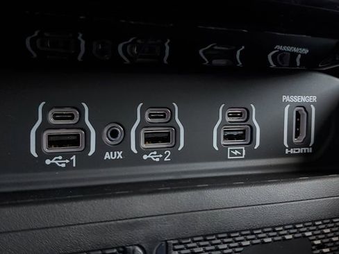 New 2026 RAM 1500 Tungsten w/ Trailer Tow Group AWD/4WD image 31