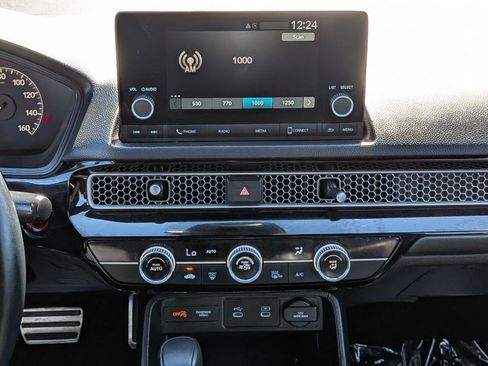 Used 2025 Honda Civic Sport image 18