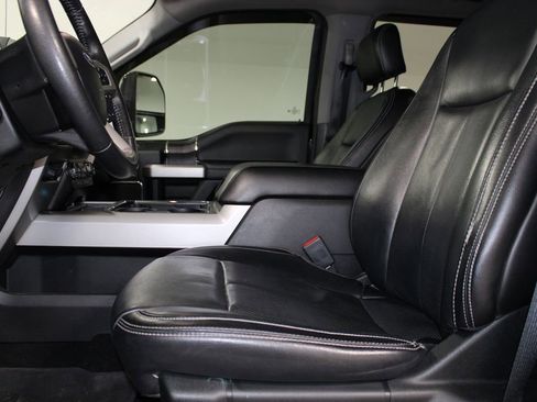 Used 2020 Ford F250 Lariat w/ Lariat Ultimate Package image 18