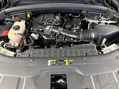 Used 2022 Jeep Grand Cherokee L Laredo AWD/4WD image 28