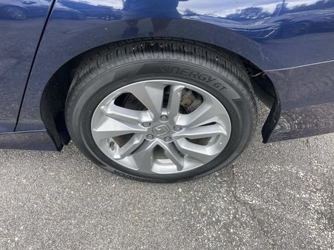 Used 2020 Honda Accord LX image 17