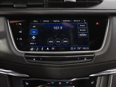 Certified 2025 Cadillac XT5 Sportv w/ Technology Package AWD/4WD image 28