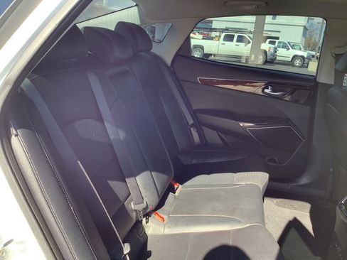 Used 2019 Kia Cadenza Technology image 34