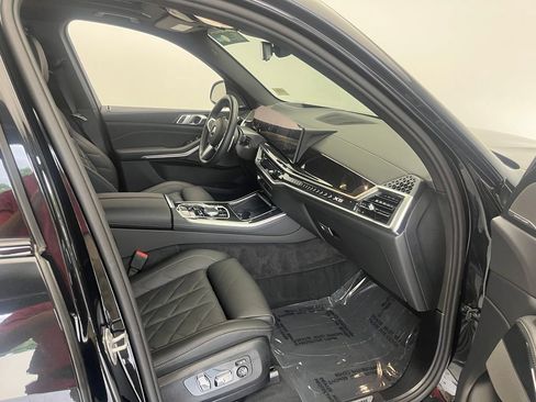 Used 2026 BMW X5 xDrive40i w/ M Sport Package AWD/4WD image 5
