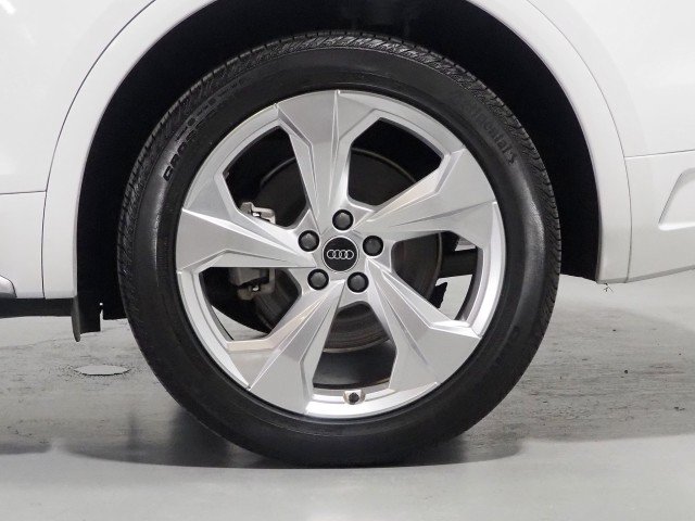 Used 2023 Audi Q5 2.0T Premium Plus w/ S Line w/ Premium Plus Package AWD/4WD image 51