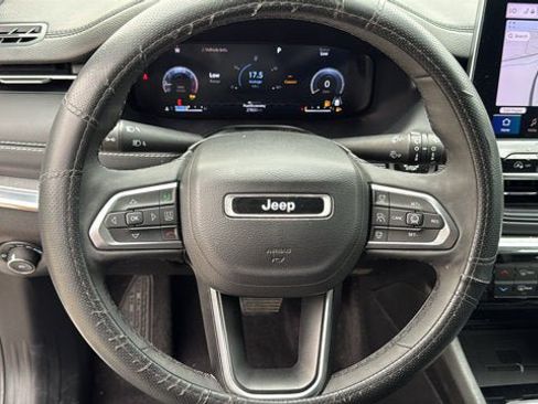 Certified 2023 Jeep Compass High Altitude w/ Driver Assist Group I AWD/4WD image 15