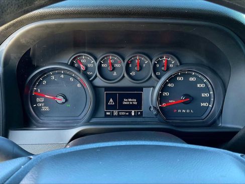 Used 2024 Chevrolet Silverado 1500 Custom Trail Boss image 25