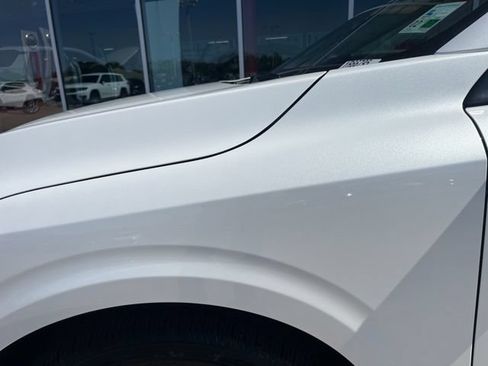 New 2026 Nissan Sentra SR w/ Floor Mat Package FWD image 7