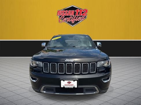 Used 2020 Jeep Grand Cherokee Limited AWD/4WD image 3
