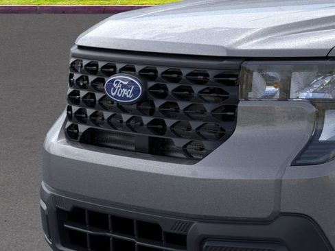 New 2025 Ford Maverick XL w/ Equipment Group 101A image 18