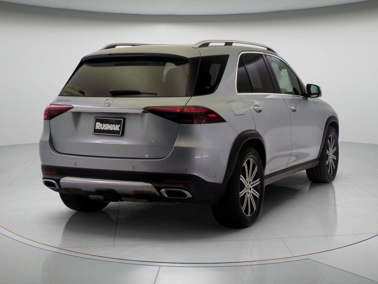 Certified 2025 Mercedes-Benz GLE 350 4MATIC image 3