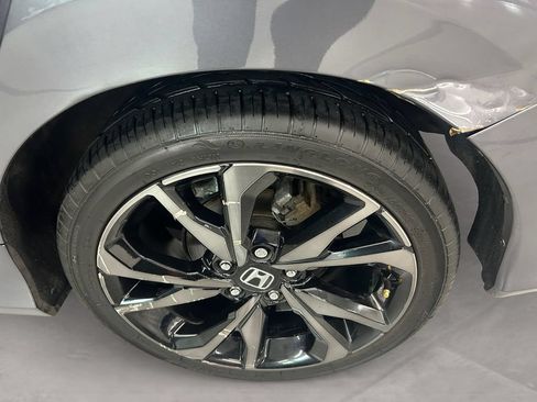 Used 2019 Honda Civic Sport image 14