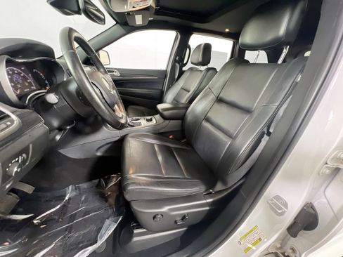 Used 2020 Jeep Grand Cherokee Limited image 21