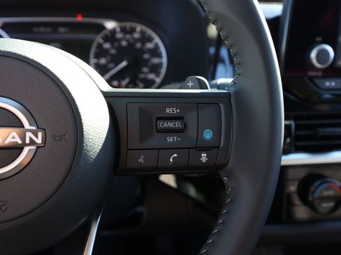 New 2025 Nissan Pathfinder SV w/ Cargo Package image 27