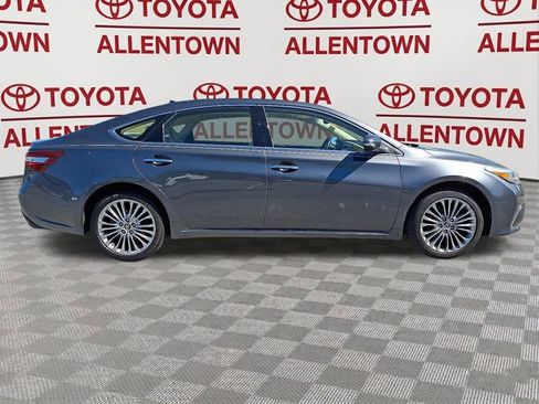 Used 2018 Toyota Avalon Limited w/ All Weather Liner Package FWD image 12