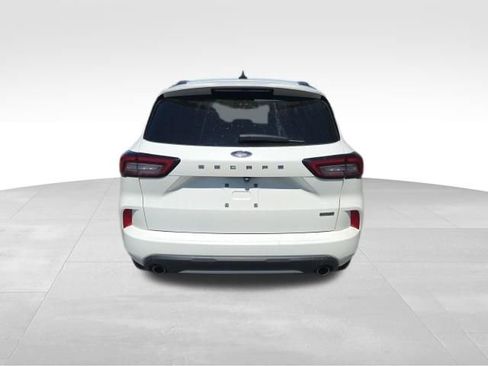 Used 2024 Ford Escape ST-Line Select AWD/4WD image 5