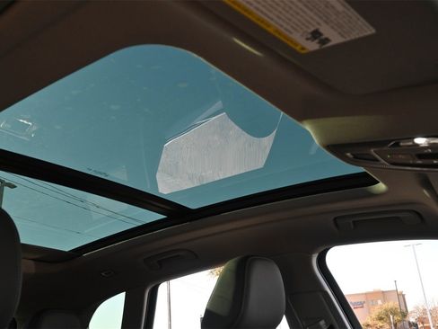 Certified 2025 Audi Q5 Premium Plus w/ Premium Plus image 24