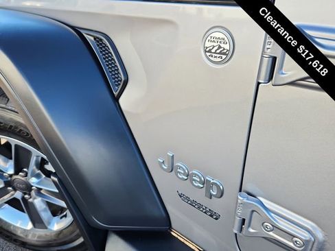 Used 2018 Jeep Wrangler Unlimited Sport S image 12