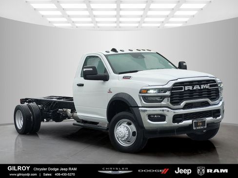 New 2026 RAM 5500 Tradesman w/ Chrome Appearance Group image 1