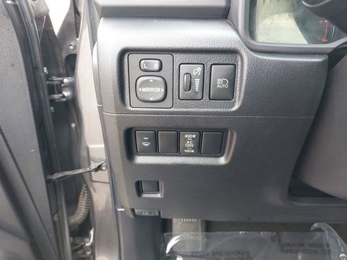 Used 2020 Toyota 4Runner SR5 Premium w/ Moonroof Package image 27