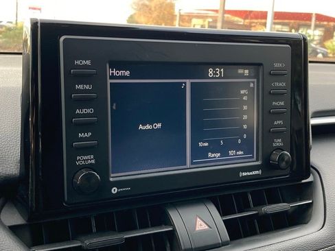 Certified 2021 Toyota RAV4 XLE image 20