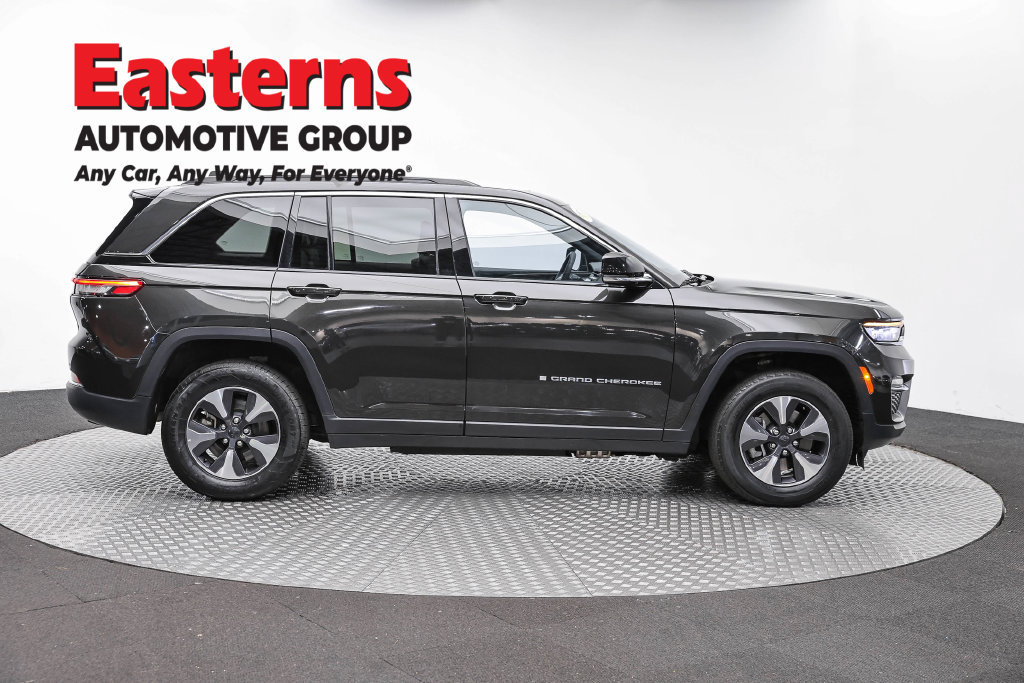 Used 2024 Jeep Grand Cherokee Limited 4xe AWD/4WD image 6