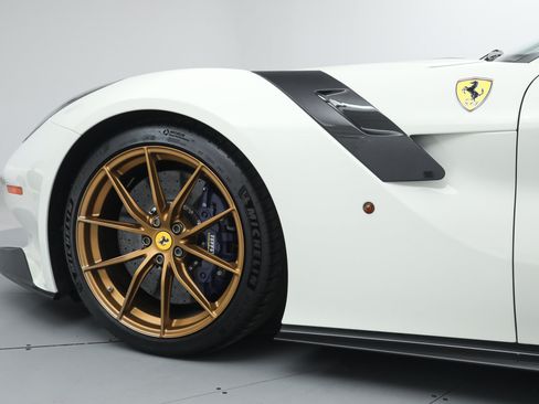 Used 2017 Ferrari F12tdf RWD image 16