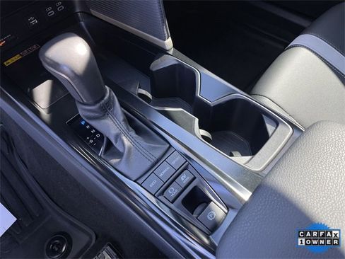 Used 2025 Toyota Camry SE image 21