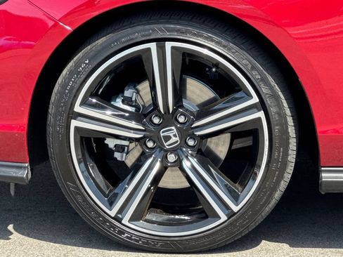 Certified 2025 Honda Accord Sport image 27