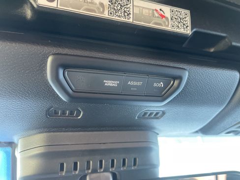 Used 2023 Jeep Wrangler Sport S image 24