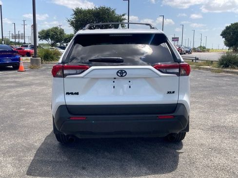 Certified 2025 Toyota RAV4 XLE Premium FWD image 6