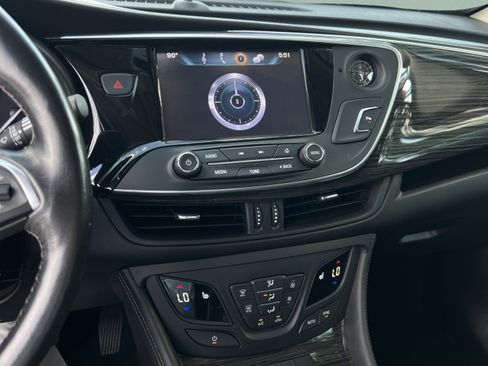 Used 2017 Buick Envision Essence FWD image 14