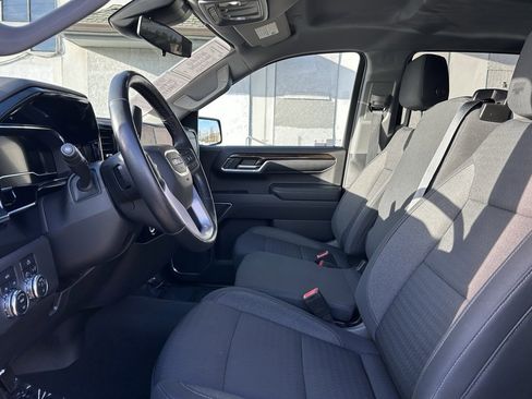 Used 2022 GMC Sierra 1500 Elevation image 10