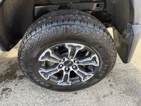 Used 2023 GMC Canyon AT4 w/ AT4 Premium Package image 14