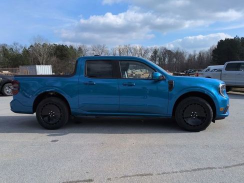 New 2026 Ford Maverick Lobo image 3