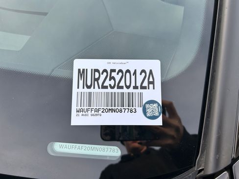 Used 2021 Audi S6 Prestige w/ Prestige Package image 31