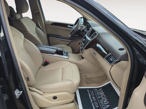 Used 2014 Mercedes-Benz GL 350 BlueTEC 4MATIC image 14