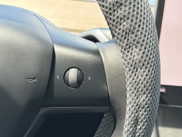 Used 2023 Tesla Model 3 Standard Range RWD image 15