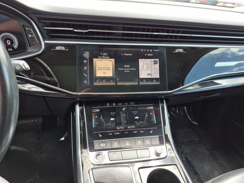 Used 2021 Audi Q7 3.0T Premium Plus AWD/4WD image 28