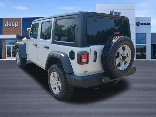 Used 2022 Jeep Wrangler Unlimited Sport AWD/4WD image 3
